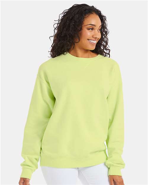 Unisex Garment-Dyed Crewneck Sweatshirt - Chic Lime