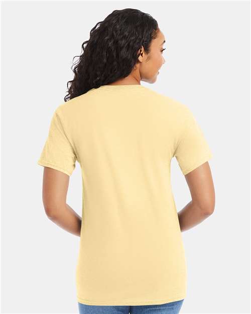 Unisex Essential-T T-Shirt - Athletic Gold
