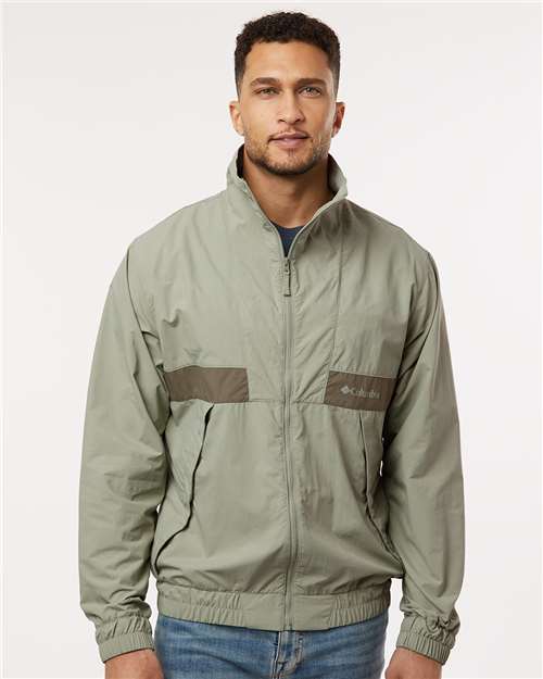 Men's Spire Valley™ Windbreaker - Safari/ Stone Green
