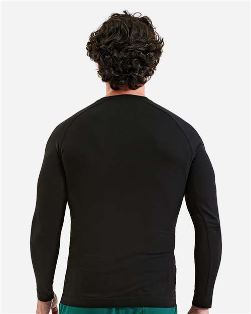 Men's Unstoppable Fresh Long Sleeve Underscrub Base Layer T-Shirt - Black