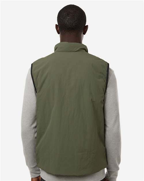 Men's Commuter Tech Vest - Grape Leaf