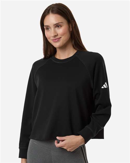 Women's Beyond Side-Snap Crewneck Sweatshirt - Black