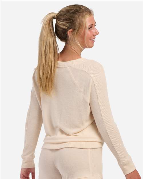 Women's Cuddle V-Neck Pullover - Barley