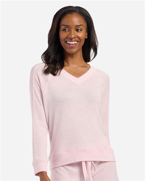 Women's Cuddle V-Neck Pullover - Pink Serenity