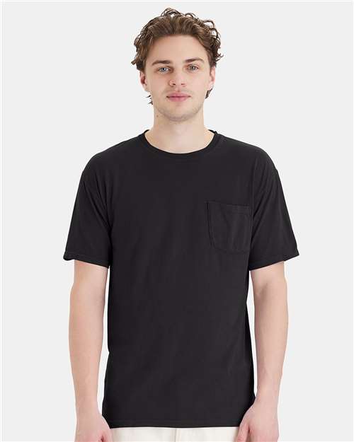 Unisex Garment-Dyed Pocket T-Shirt - Black