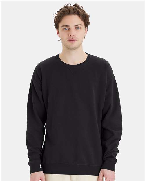 Unisex Garment-Dyed Crewneck Sweatshirt - Black