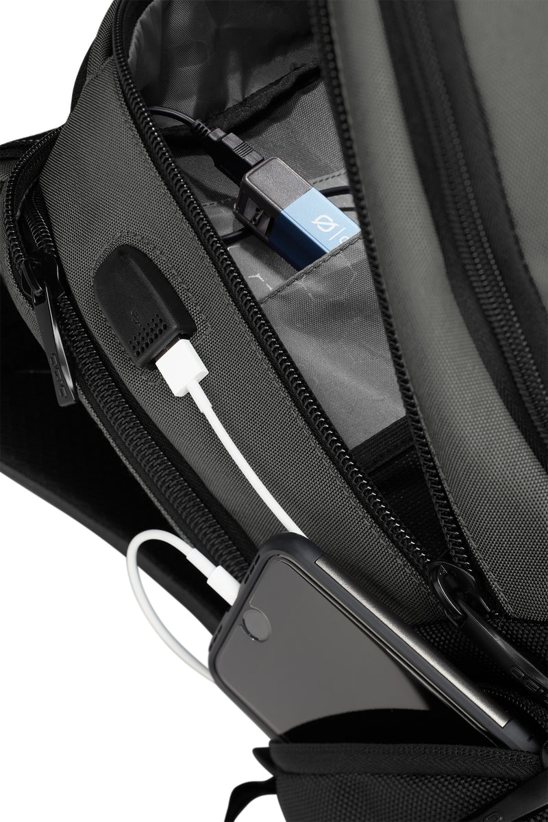 OGIO  Connected Pack - Tarmac