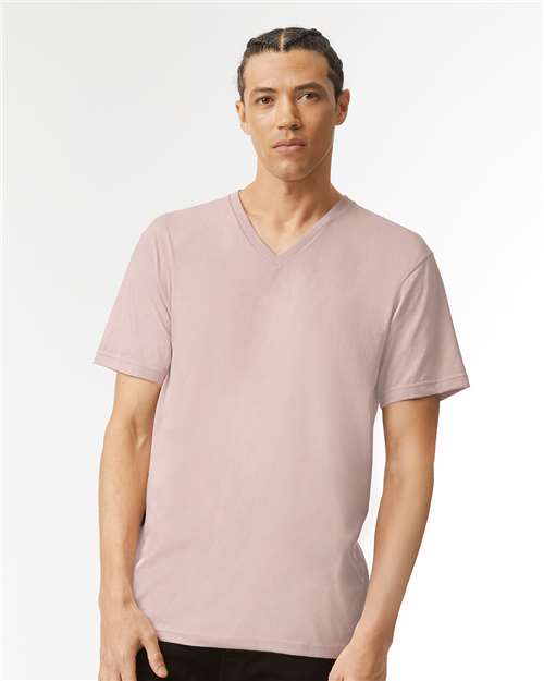 Unisex CVC V-Neck Tee - Heather Blush