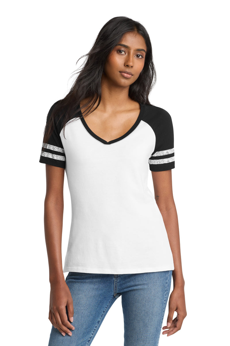 District  Women's Game V-Neck Tee - White/ Black