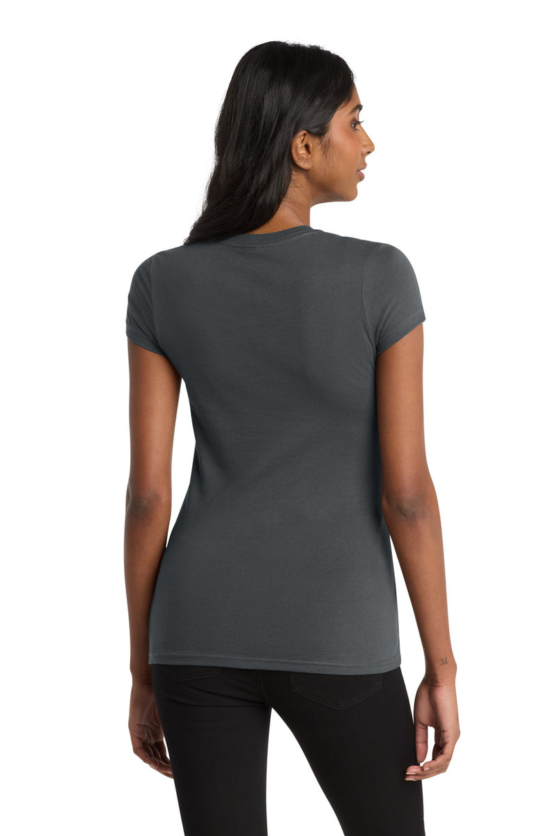 District Women's Fitted Very Important Tee - Charcoal