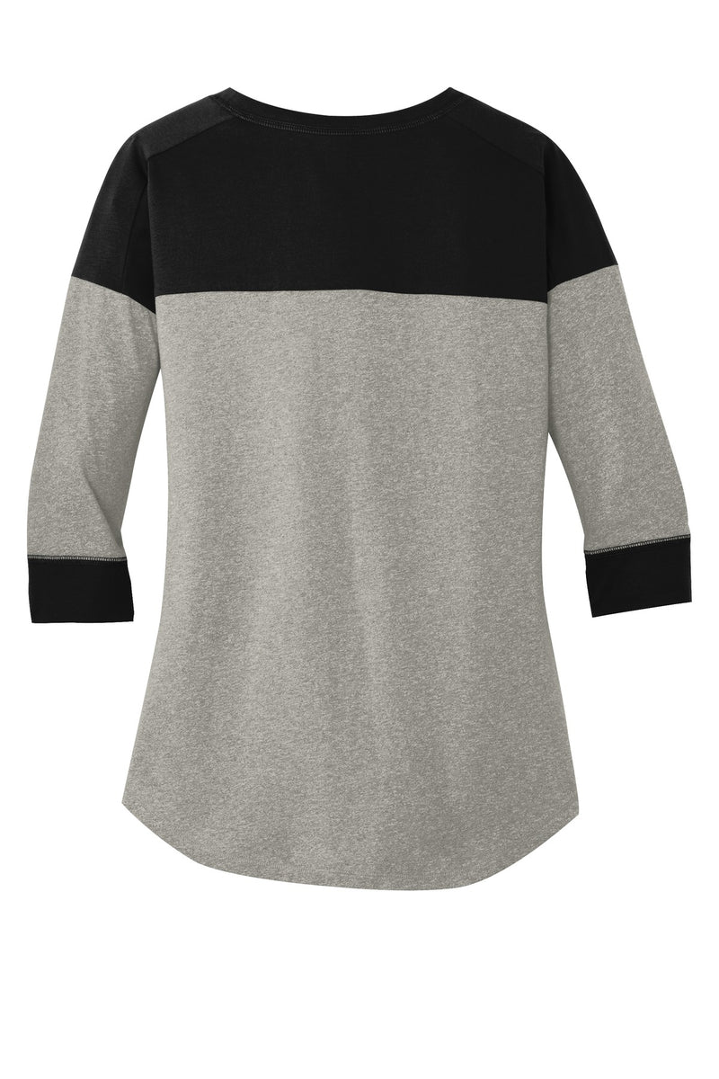 New Era  Women's Heritage Blend 3/4-Sleeve Baseball Raglan Tee - Black/ Rainstorm Grey Heather