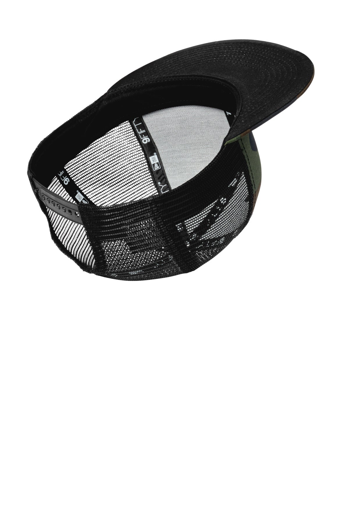 New Era Standard Fit Snapback Trucker Cap - Camo/ Black